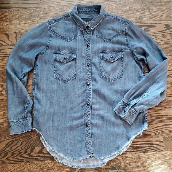 Rails Renee Raw Hem Dark Vintage Blue Chambray Denim Button Down sz S - Picture 12 of 16